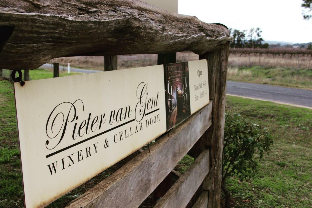 Pieter van Gent Winery&Vineyard Budgee Budgee Buitenkant foto